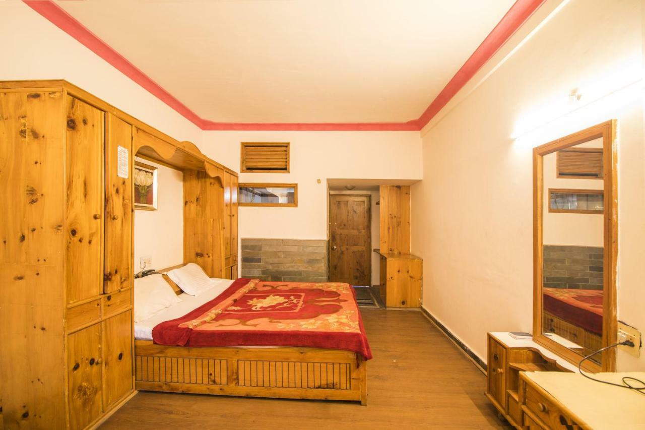 Flamingo Resort Manāli Eksteriør bilde